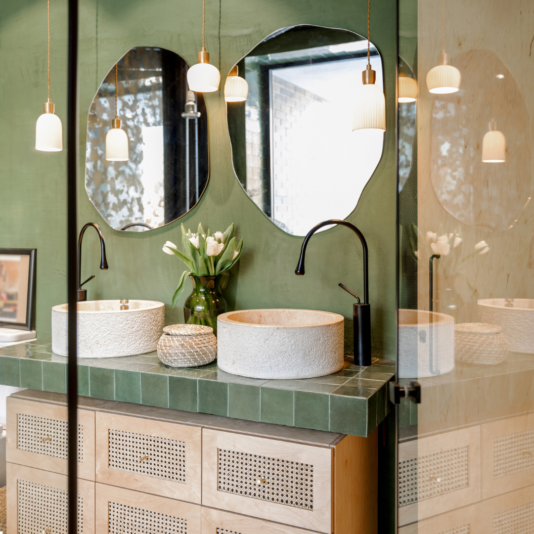 Mauvaise odeur dans la salle de bain : causes et solutions Image